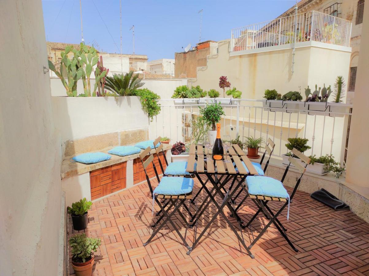 Suite Bagnara- Ortigia Holidays Syracuse Exterior photo